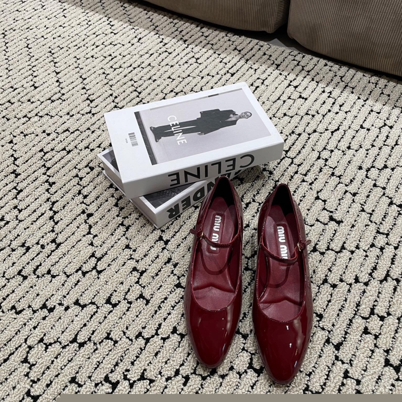 Miu Miu flat shoes